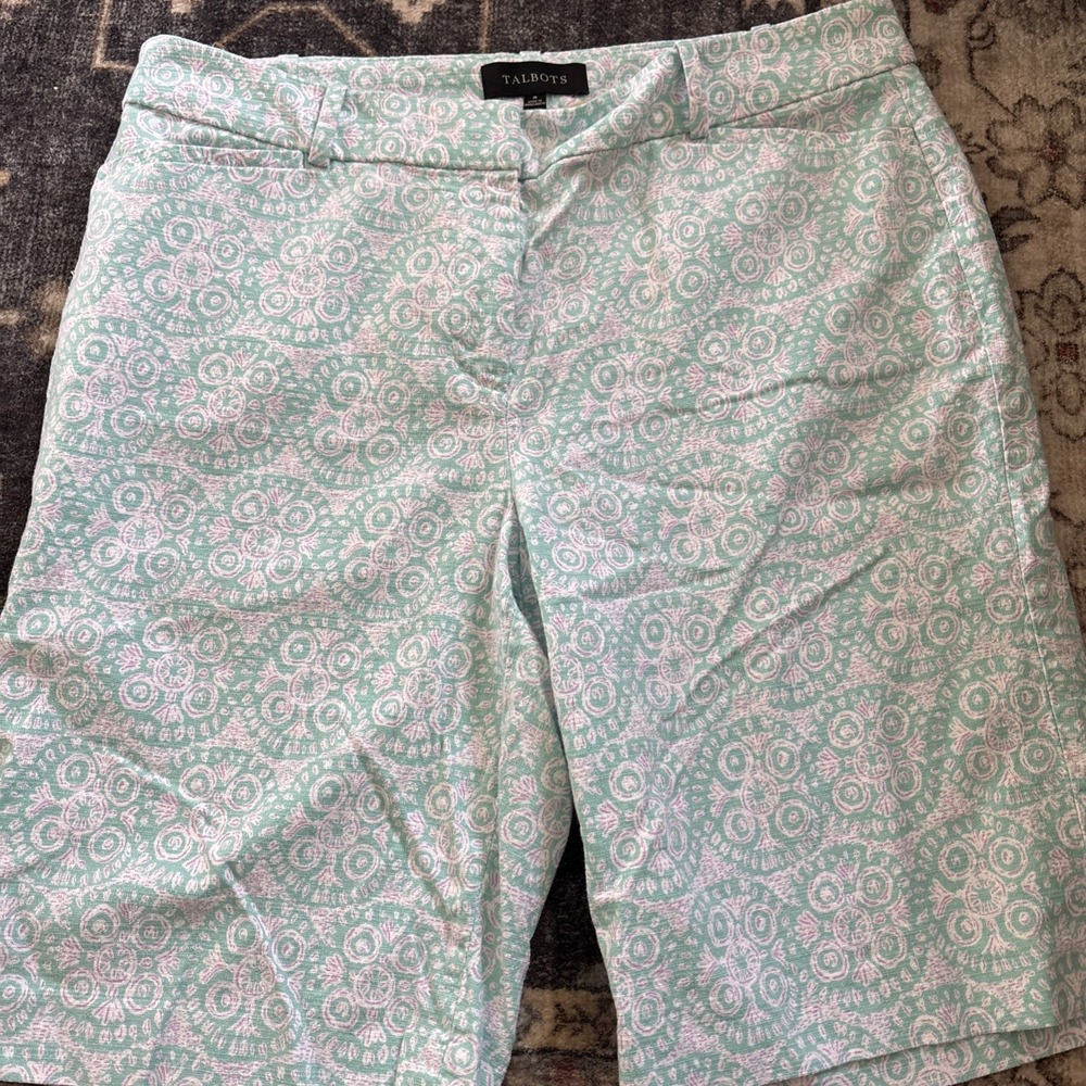Talbots Bermuda Shorts Teal Purple Medallion Cotton Stretch 8 Preppy Resortwear